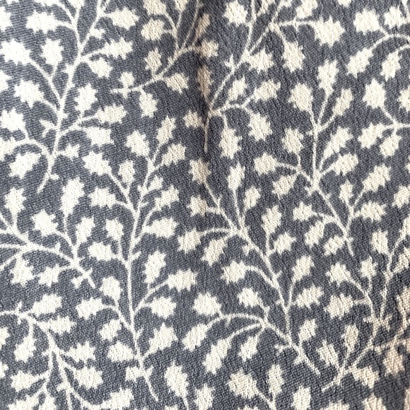 H&M Floral Print Short Sleeved Blouse - Picture 7 of 7